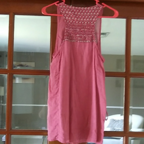 Clothes - Picture 2 of 2